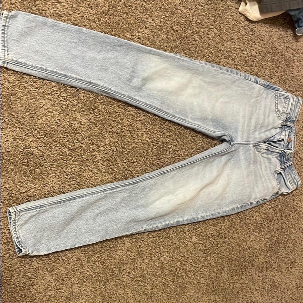 American Eagle Outfitters Light Blue Denim Jeans